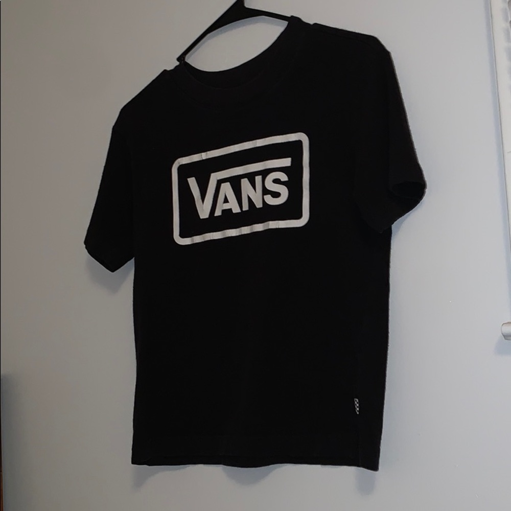 Vans T-shirt.